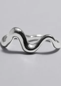 Discount & Other Stories Bague Deux Doigts Sculptée Argenté