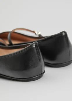 Online & Other Stories Ballerines Mary Jane En Cuir