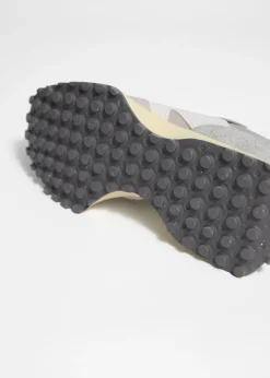Outlet & Other Stories Baskets New Balance 327