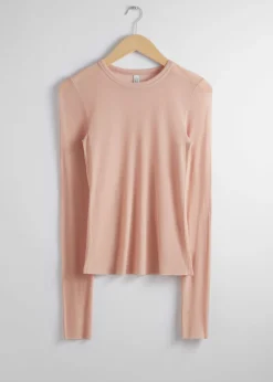 Best & Other Stories Blouse Ajustée En Soie Couleur Mûre