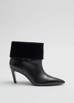 Cheap & Other Stories Bottines à Rabats Noir