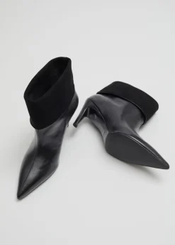 Cheap & Other Stories Bottines à Rabats Noir