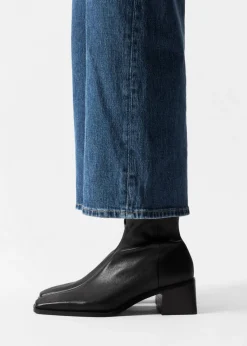 Online & Other Stories Bottines-chaussettes En Cuir