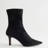 Cheap & Other Stories Bottines-chaussettes Pointues