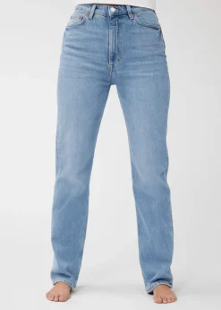 Outlet & Other Stories Jean Slim