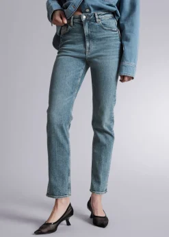 Outlet & Other Stories Jean Slim