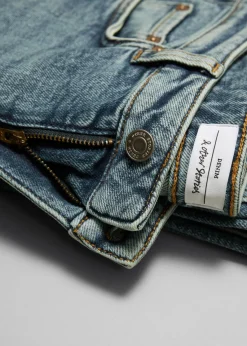 Outlet & Other Stories Jean Slim