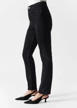 Outlet & Other Stories Jean Slim