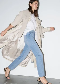 Outlet & Other Stories Jean Slim