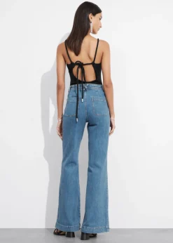 Outlet & Other Stories Jeans Bootcut à Poches Plaquées