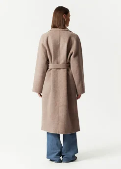 Outlet & Other Stories Manteau Ceinturé