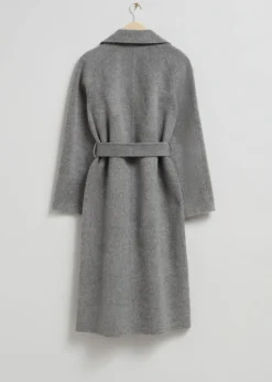 Outlet & Other Stories Manteau Ceinturé