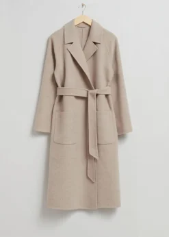 Outlet & Other Stories Manteau Ceinturé