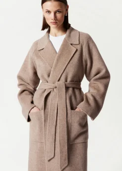 Outlet & Other Stories Manteau Ceinturé