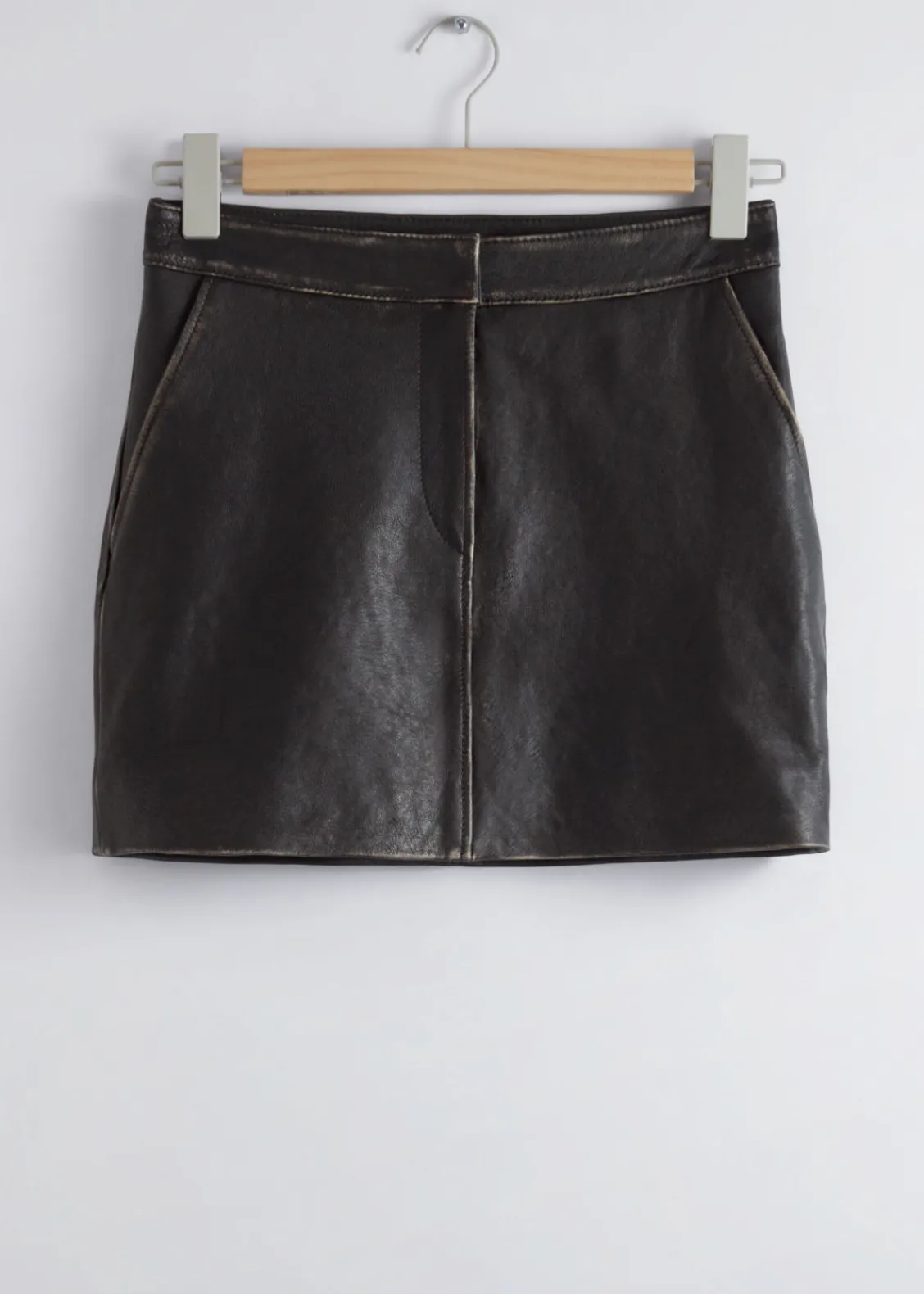 Cheap & Other Stories Mini-jupe à Surpiqûres En Cuir Noir