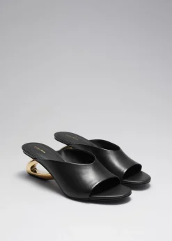 Online & Other Stories Mules à Talons Dorés Noir