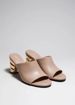New & Other Stories Mules En Cuir à Talons Sculpturaux Beige