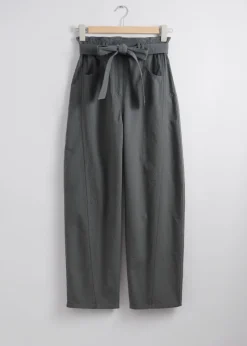 Hot & Other Stories Pantalon à Taille Haute Froncée