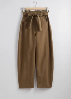 Hot & Other Stories Pantalon à Taille Haute Froncée