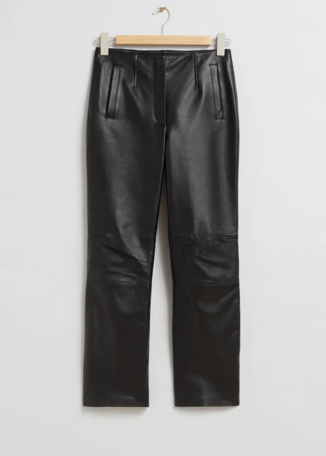 Sale & Other Stories Pantalon Court En Cuir Noir