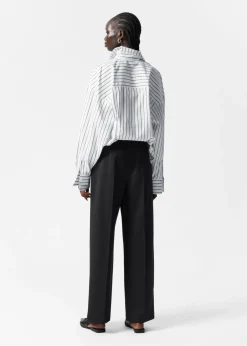 Cheap & Other Stories Pantalon Marin Large Noir