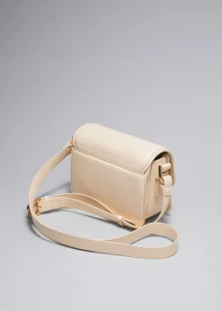 Best Sale & Other Stories Petit Sac En Cuir à Boucle Sculpturale Couleur crème