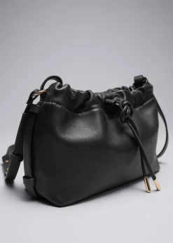 Discount & Other Stories Petit Sac Porté épaule En Cuir à Cordon De Serrage Noir