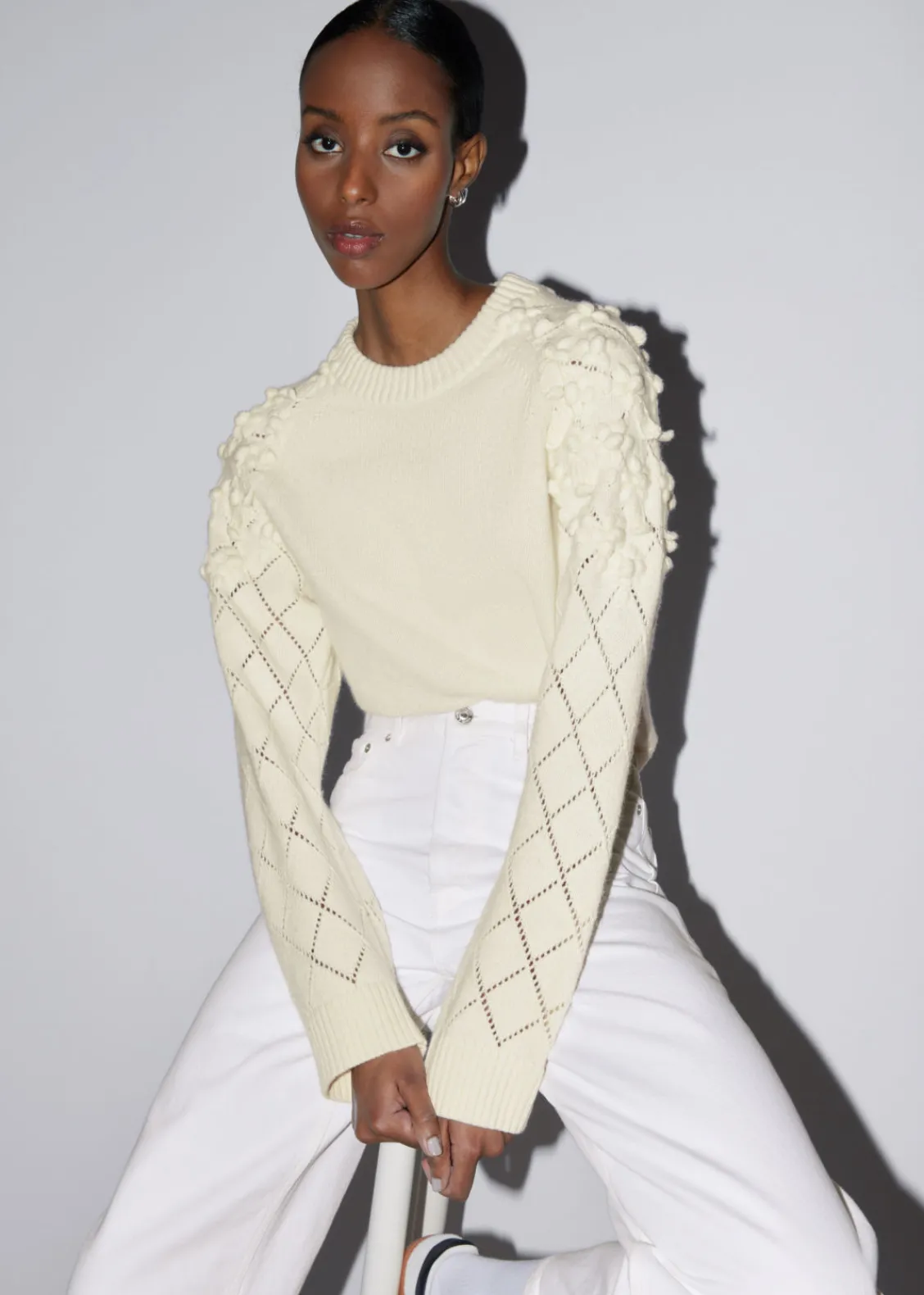 Best & Other Stories Pull En Maille Aux Motifs Floraux Appliqués Blanc