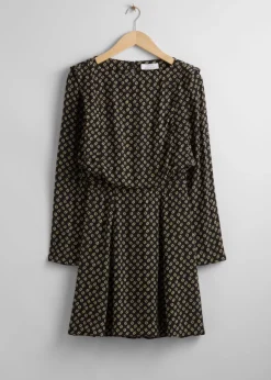 Cheap & Other Stories Robe Courte Ample Imprimé noir