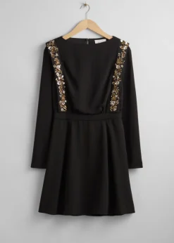 Discount & Other Stories Robe Courte Brodée De Sequins Noir