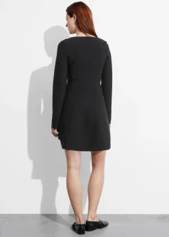 Fashion & Other Stories Robe Courte En Maille à Basque Noir