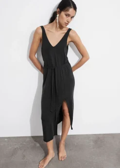 Fashion & Other Stories Robe Midi à Col En V En Cupro Noir