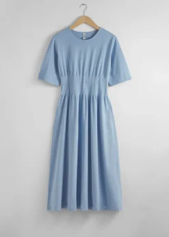 Sale & Other Stories Robe Midi à Manches Courtes