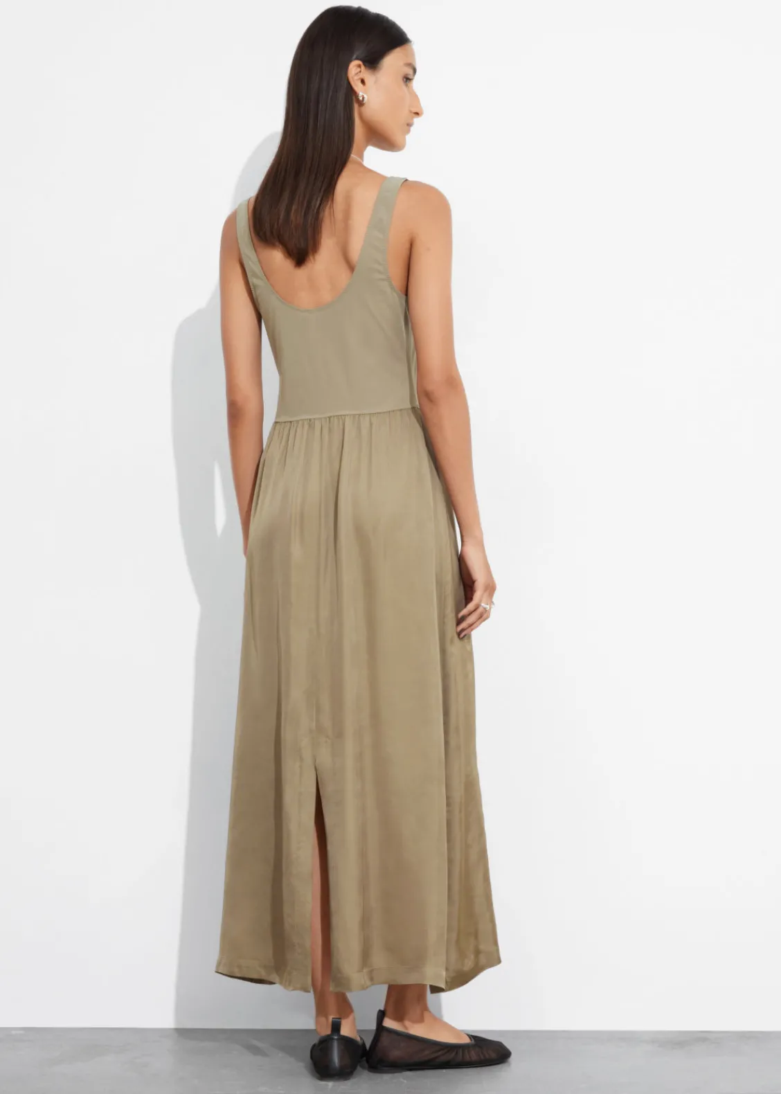 Clearance & Other Stories Robe Midi Bicolore Sans Manches Taupe
