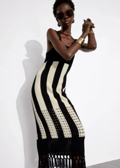 Cheap & Other Stories Robe Midi En Maille à Franges Noir/Blanc