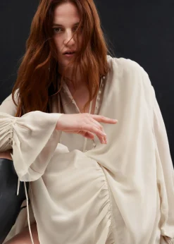 Discount & Other Stories Robe Midi Oversize Transparente Couleur crème