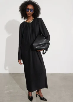 Cheap & Other Stories Robe Midi Plissée Noir