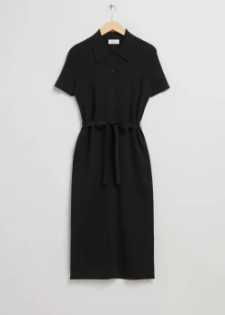 Flash Sale & Other Stories Robe-chemise Midi Ajustée Boutonnée Noir