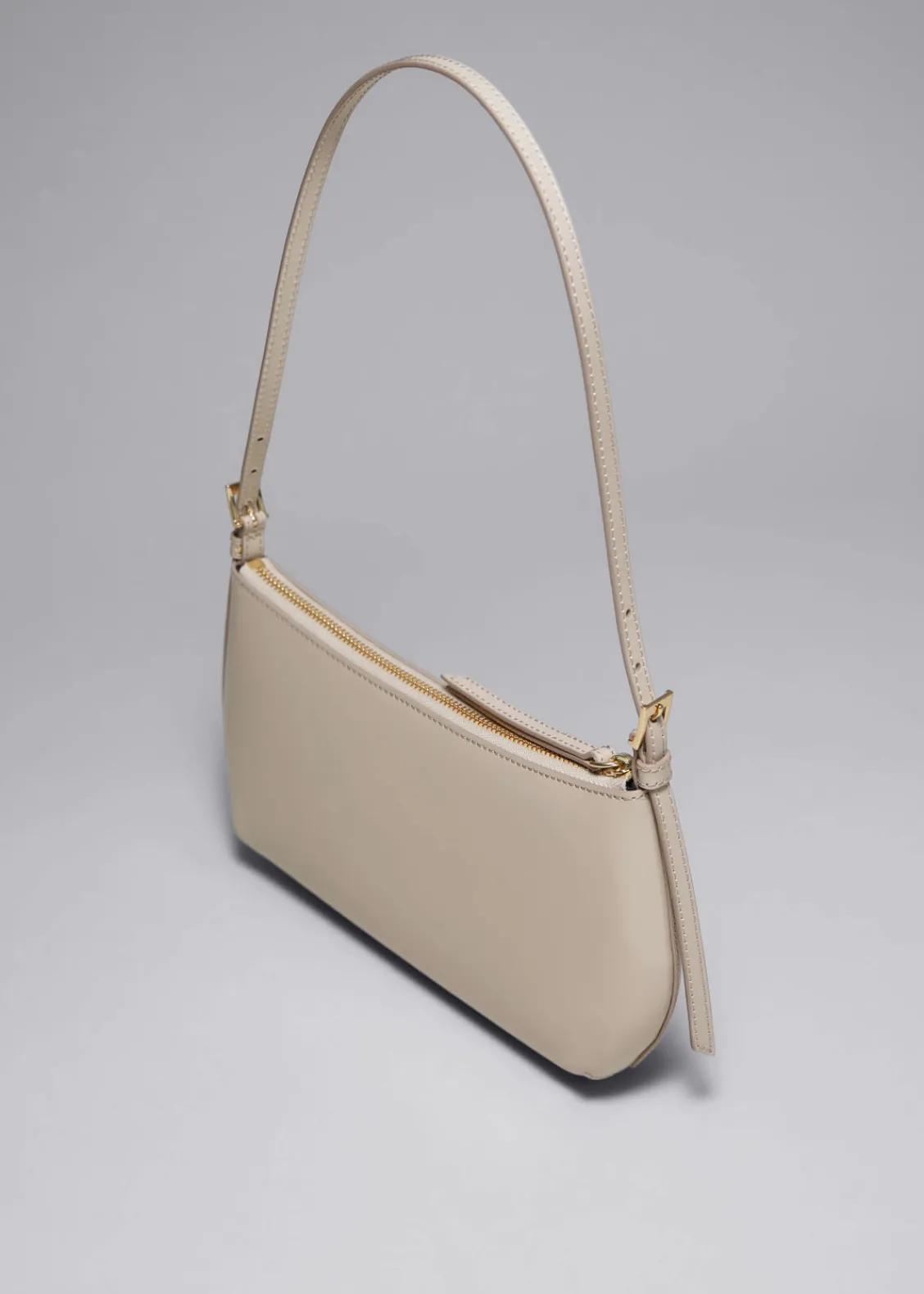 Store & Other Stories Sac à Bandoulière En Cuir Brillant