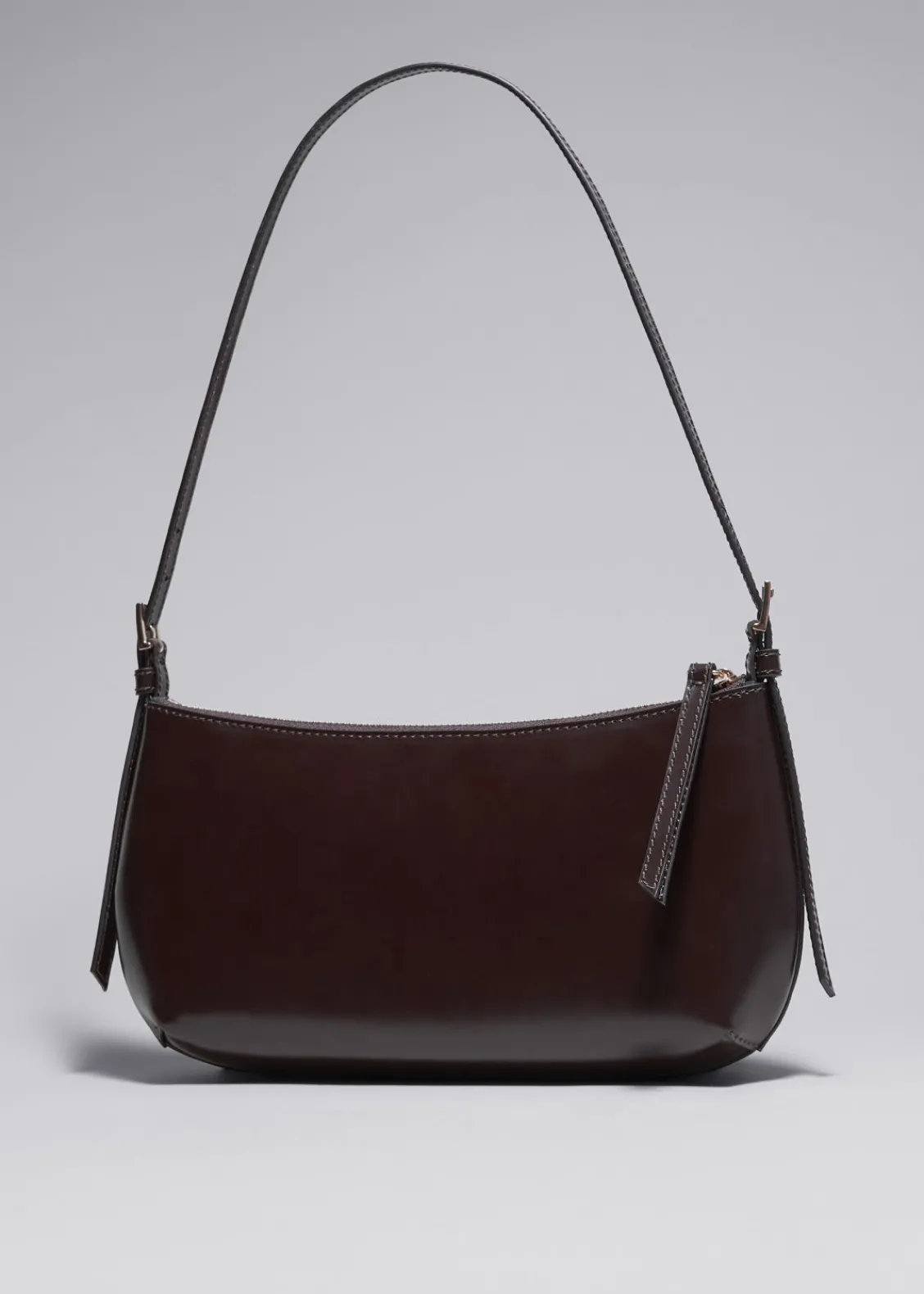 Store & Other Stories Sac à Bandoulière En Cuir Brillant