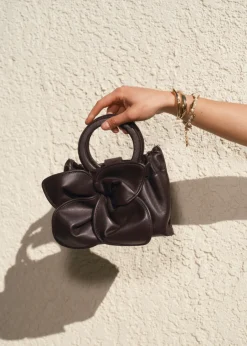 Sale & Other Stories Sac En Cuir à Fleur Acajou