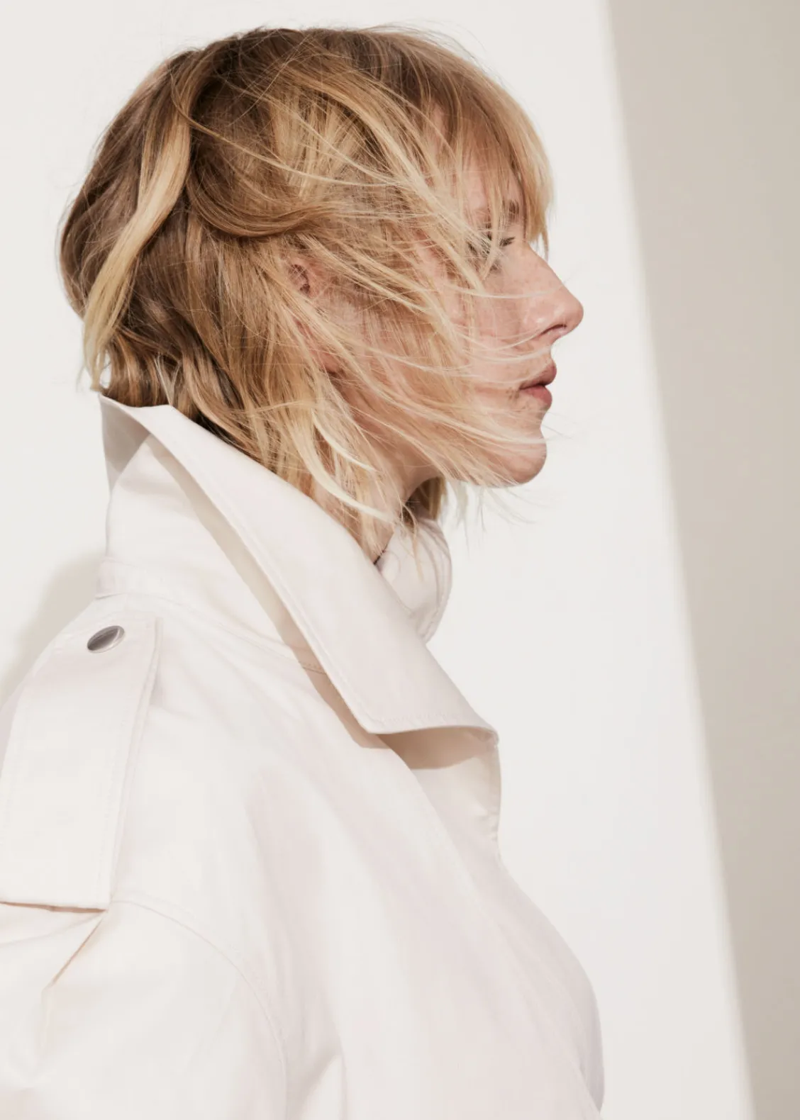 New & Other Stories Veste Oversize Ceinturée Beige