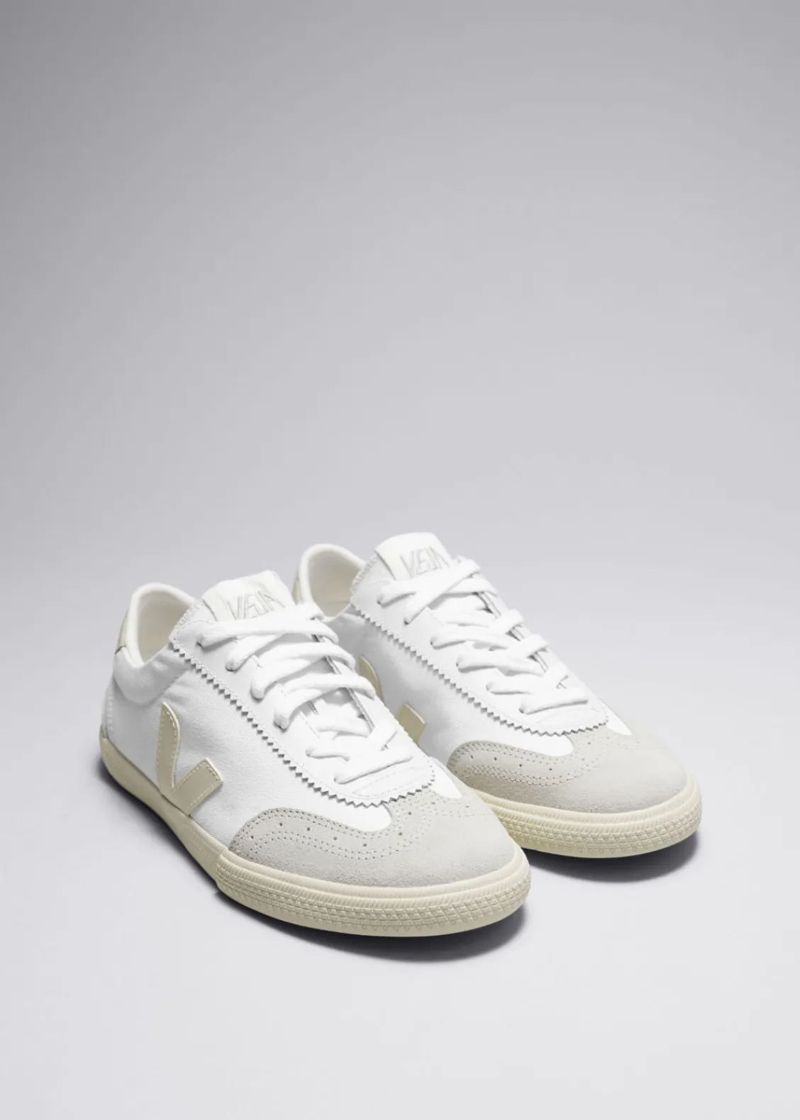 Shop & Other Stories Baskets Veja Volley En Toile